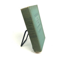 Load image into Gallery viewer, The Captain's Chair: A Story of the North - Robert Flaherty