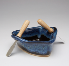 Load image into Gallery viewer, Boat Dip Pot