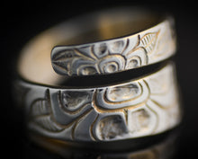 Load image into Gallery viewer, Flower of the Thunderbirds Ring
