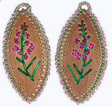 Load image into Gallery viewer, Porcupine Quills on Birch Bark Workshop - July 18, 2026
