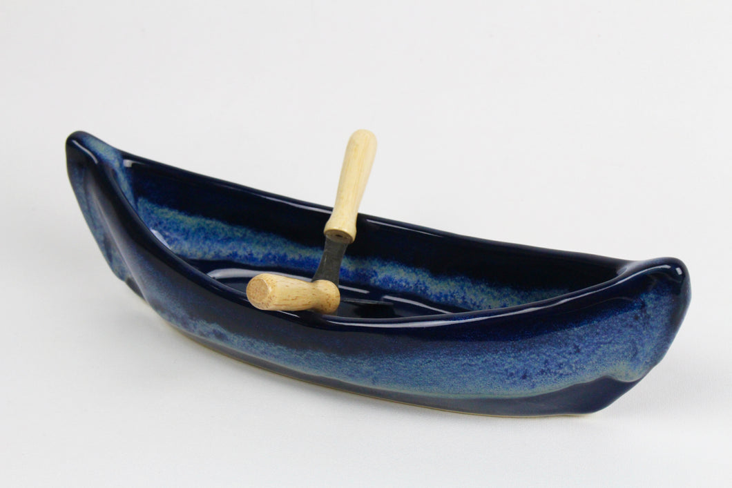 Canoe Dip Pot